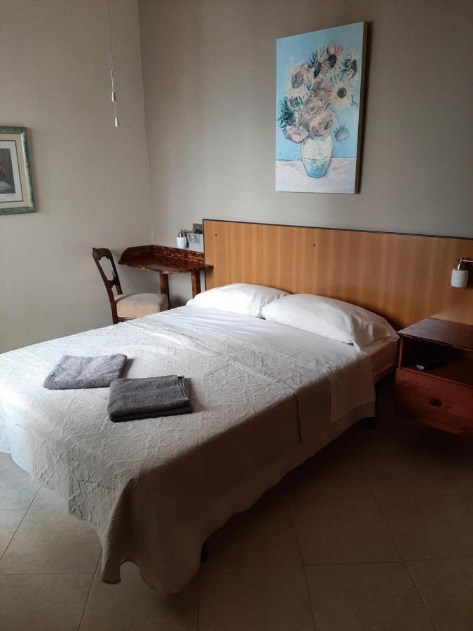 Sotel Valle Guadiaro Pueblo Nuevo de Guadiaro Bagian luar foto