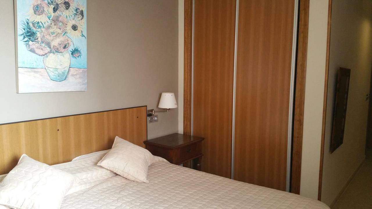 Sotel Valle Guadiaro Pueblo Nuevo de Guadiaro Bagian luar foto