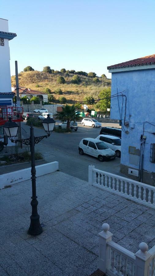 Sotel Valle Guadiaro Pueblo Nuevo de Guadiaro Bagian luar foto